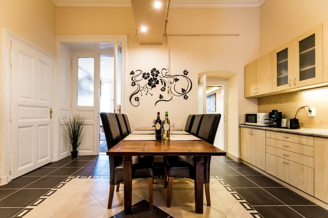 Bpr A2 Downtown Comfy Apartment Budapest Exterior foto
